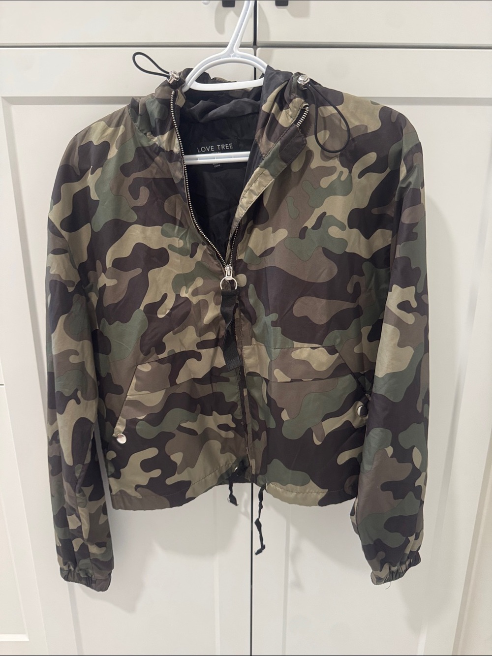 Love Tree Women's Camo Hooded Bomber Jacket - Green & Brown